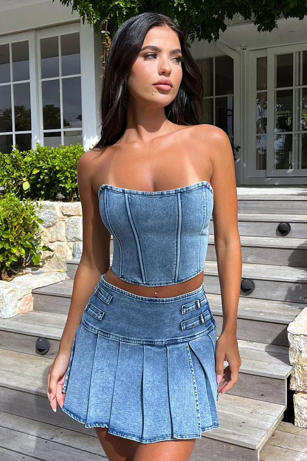 Conjunto Jeans Kendall com Cropped e Saia